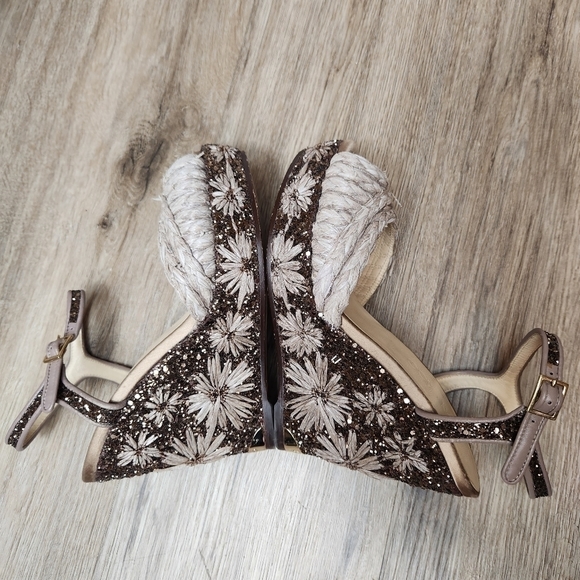 Jimmy Choo Perla Jute Glitter Wedge Sandal Light Mocha in Size 37(US 7) - Picture 11 of 16